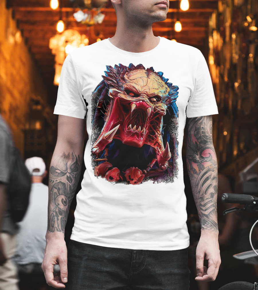 Predator Alien Creature Roaring Face T-Shirt