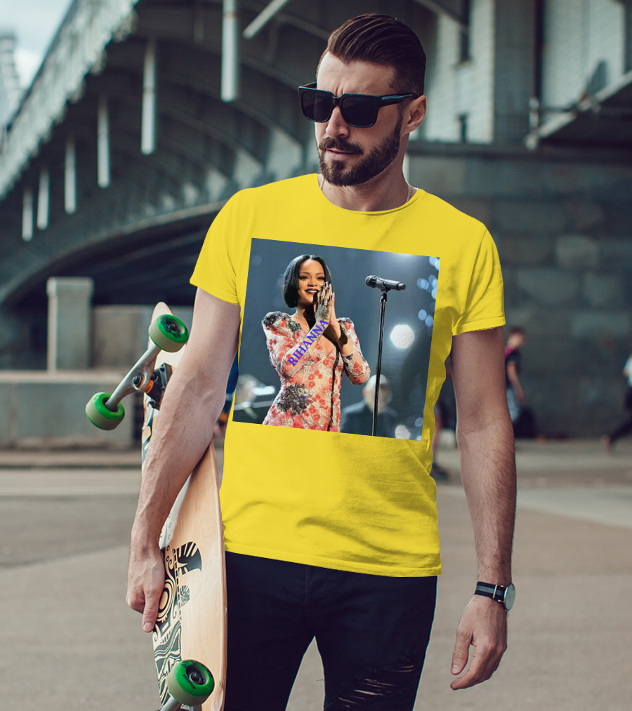 Rihanna Singer Songwriter Actress Performance Floral Dress T-Shirt