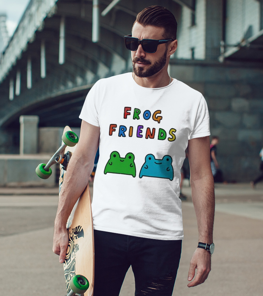 Frog Friends Comic Colorful Frogs T-Shirt