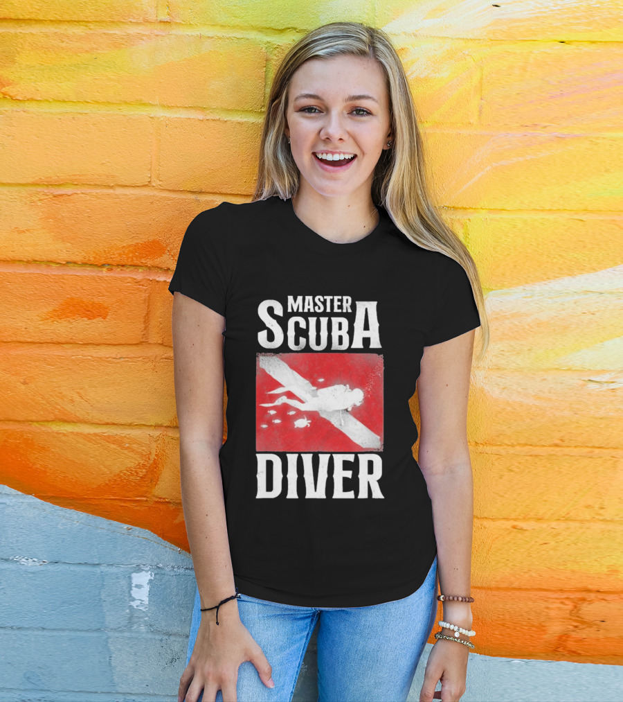 Master Scuba Diver Red Flag Diver Down T-Shirt