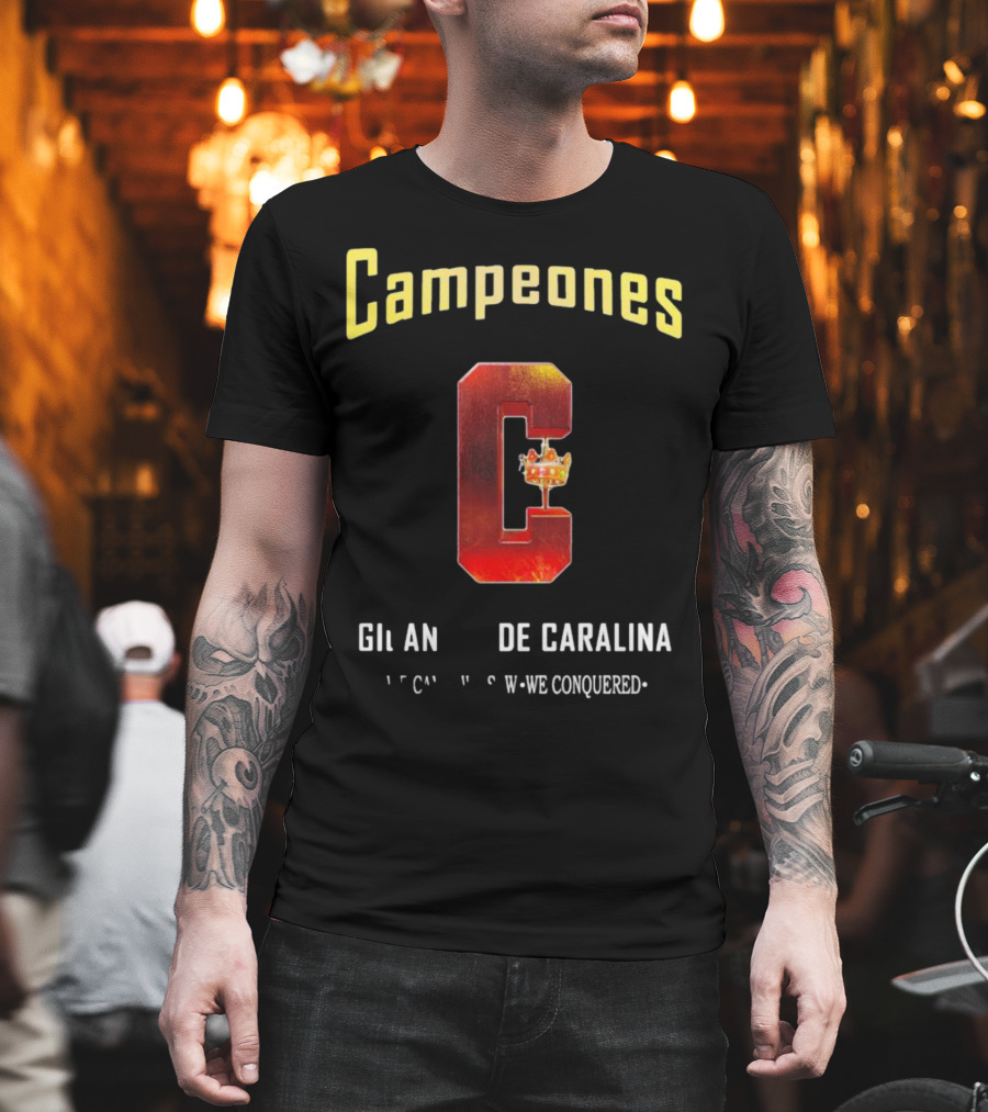 Campeones Gigantes De Caralina Crowned Victory T-Shirt