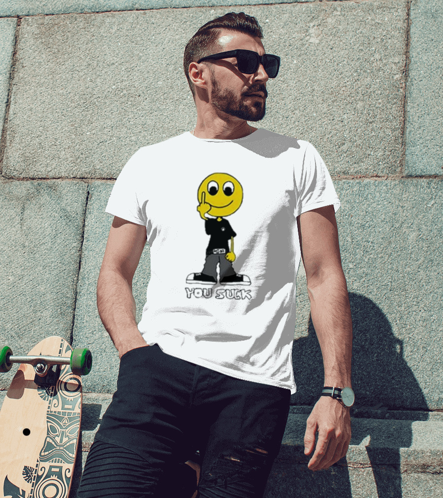 Never Heard Of You Suck Smiley Face Middle Finger T-Shirt
