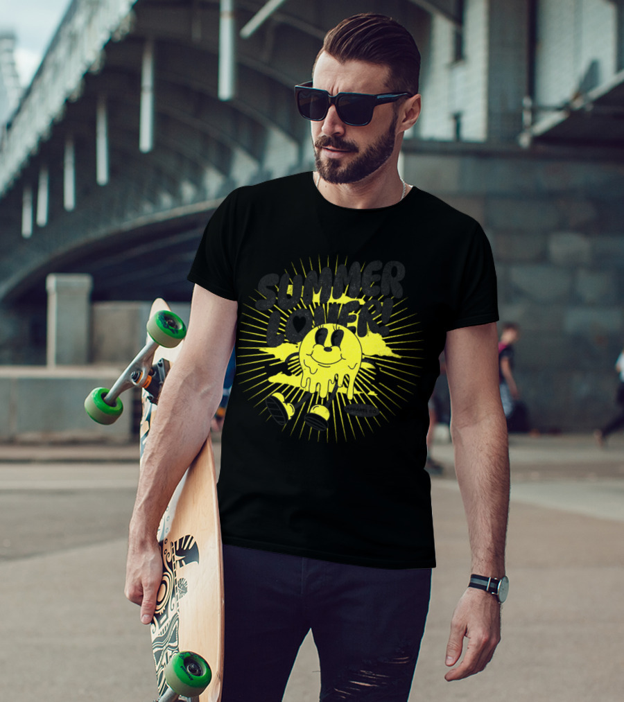 Summer Lover Cartoon Melting Smiley With Radiant Sunburst Background T-Shirt
