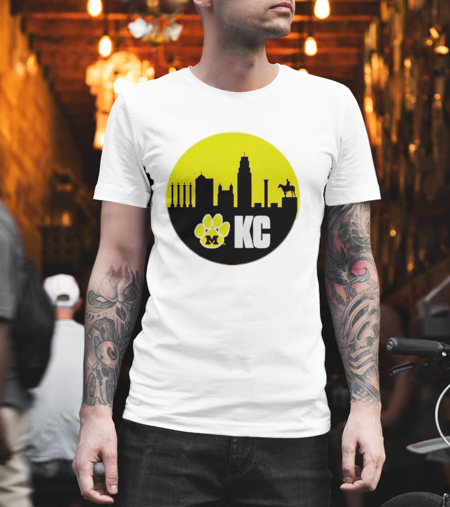 Missouri Tigers Mizzou Kansas City KC Skyline Paw T-Shirt