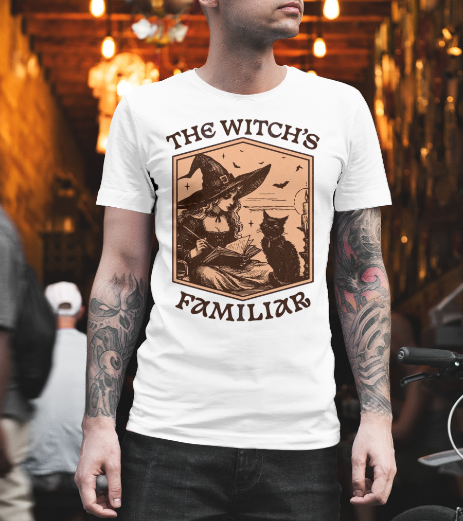 The Witch's Familiar Halloween Vintage Witch And Cat T-Shirt