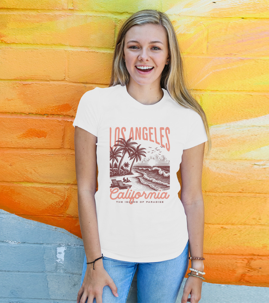 Los Angeles California The Island Of Paradise Vintage Beach T-Shirt