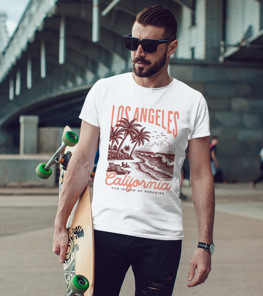 Los Angeles California The Island Of Paradise Vintage Beach T-Shirt
