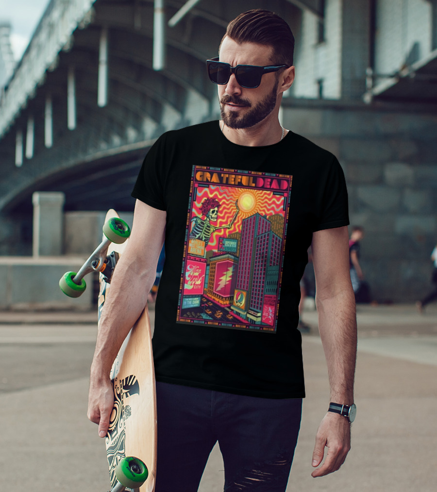 Grateful Dead World’s Most Famous Arena New York City September 15-20 1987 The New Album In The Dark T-Shirt