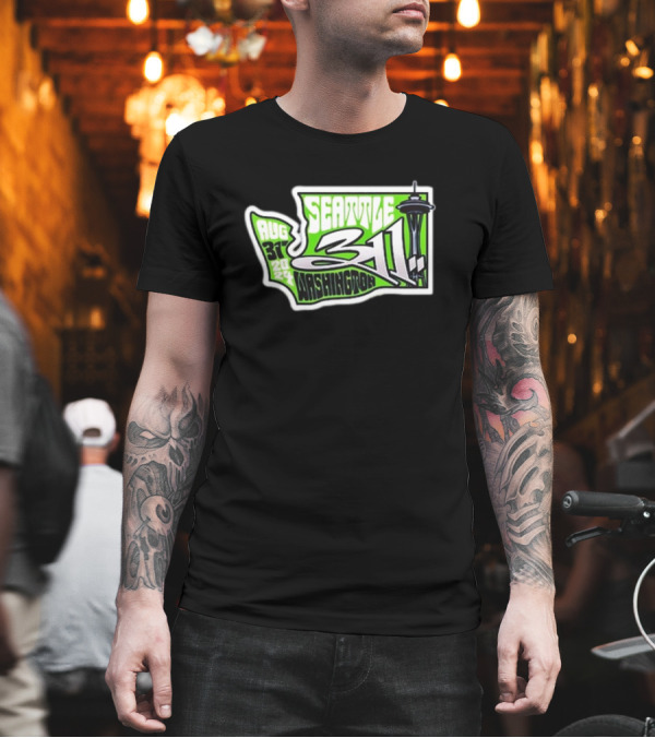 311 Tour Seattle Washington Aug 31 2024 Space Needle T-Shirt 311 Tour Seattle Washington Aug 31 2024 Space Needle T-Shirt
