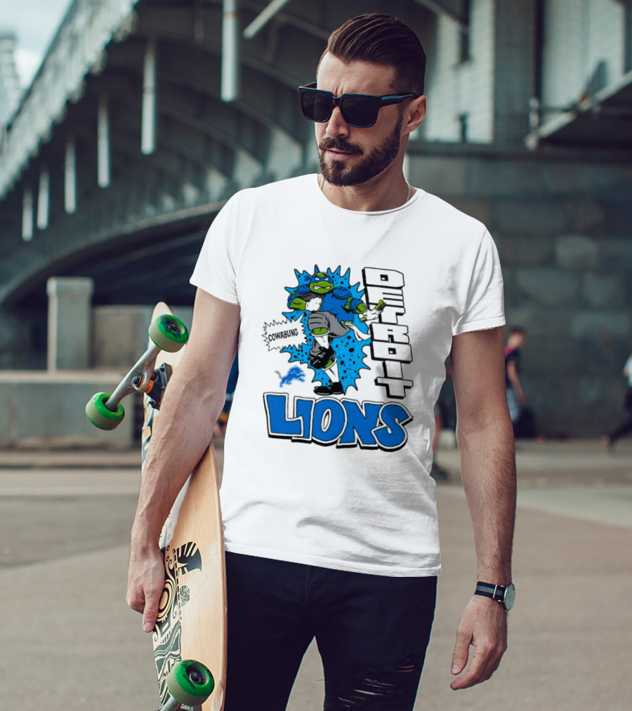 Leonardo Ninja Turtles Cowabunga Detroit Lions Football T-Shirt