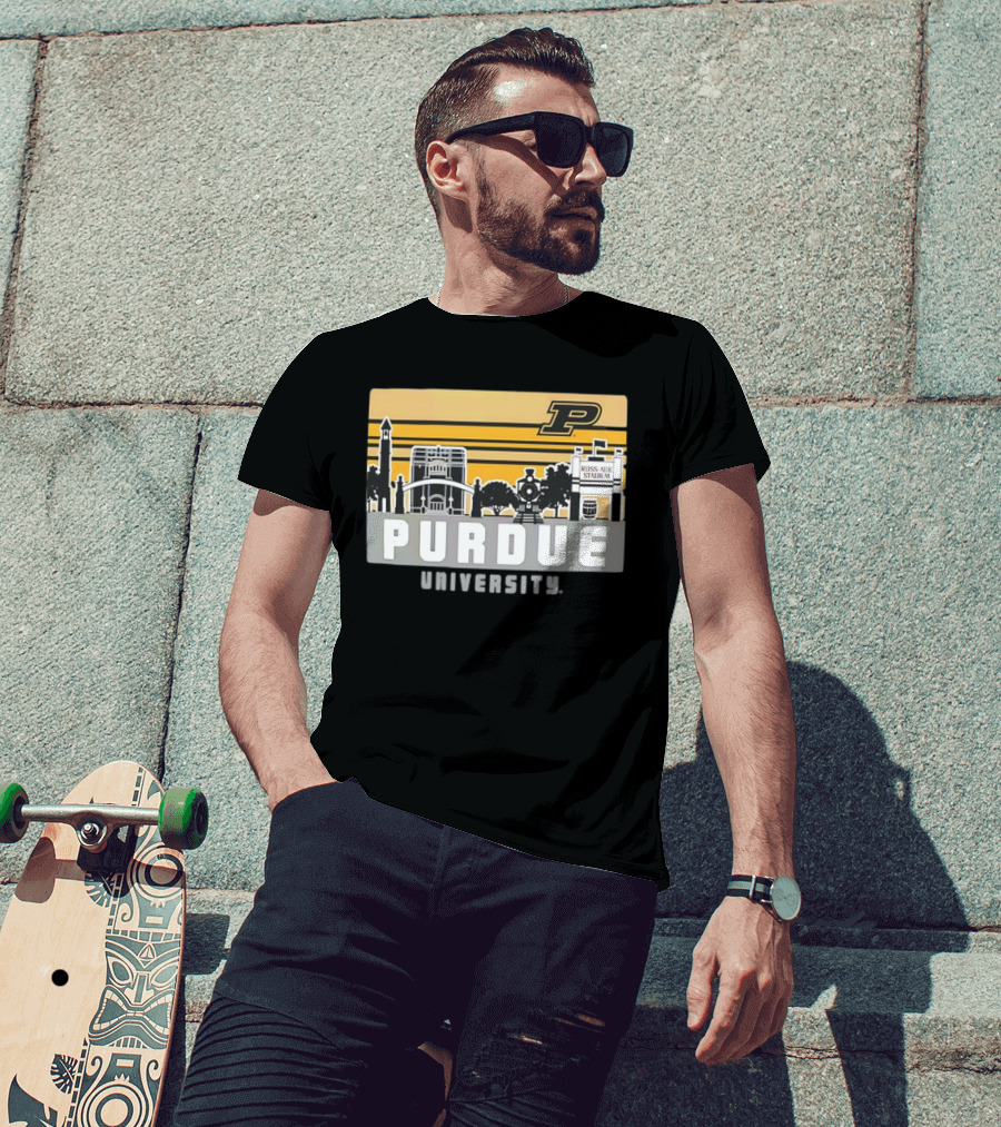 Purdue Boilermakers University Ross-Ade Stadium Campus Skyline Retro T-Shirt