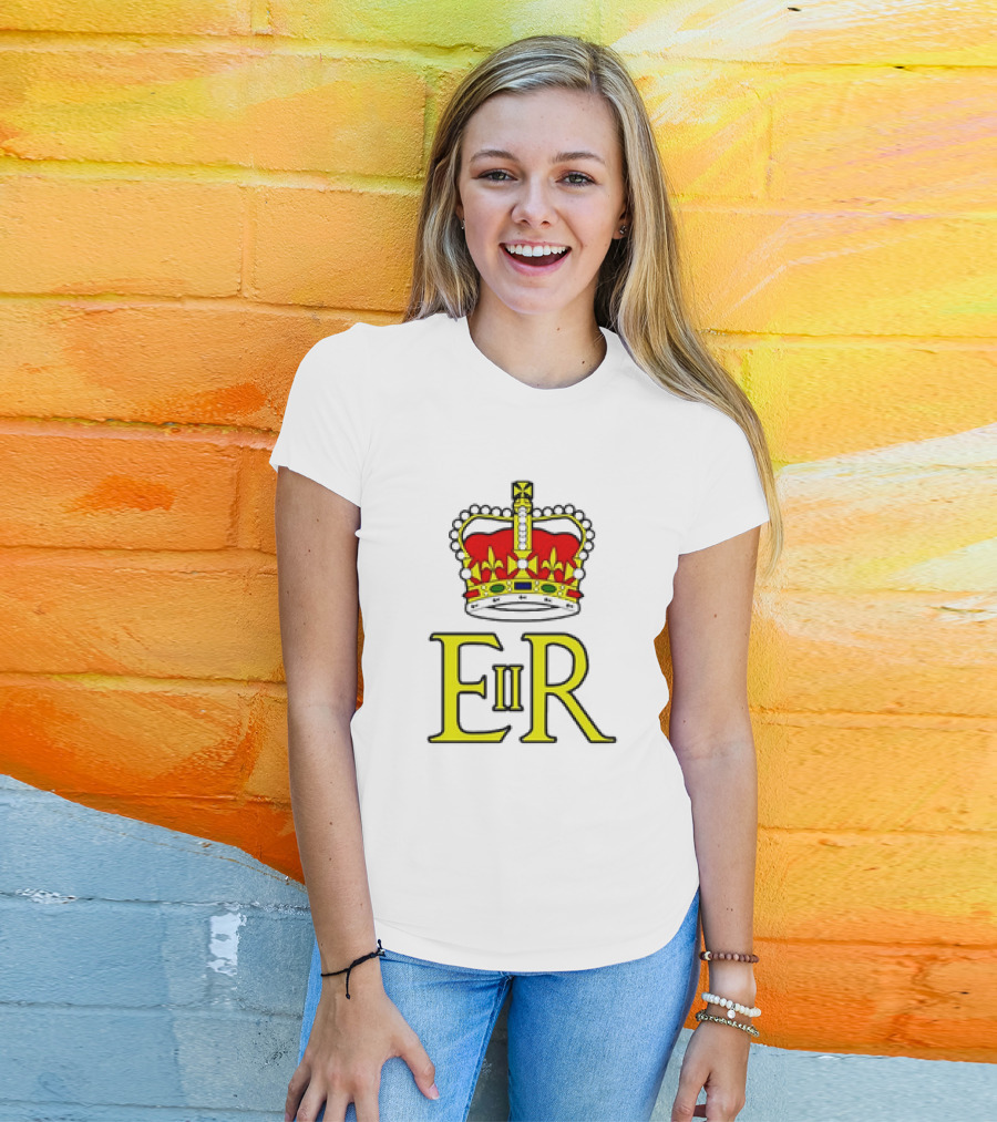Elizabeth II ER Crown UK Monarch God Save The Queen Iconic Royal T-Shirt