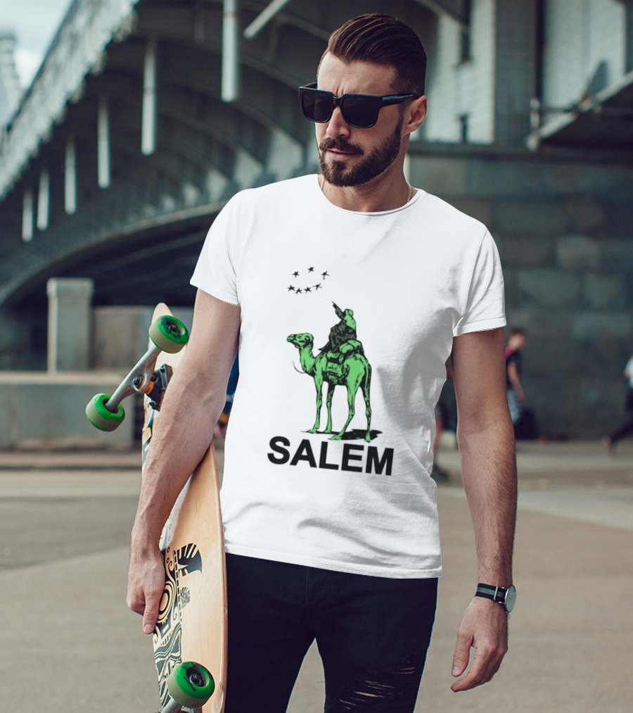 Salem Silkroad Camel And Stars In Green T-Shirt