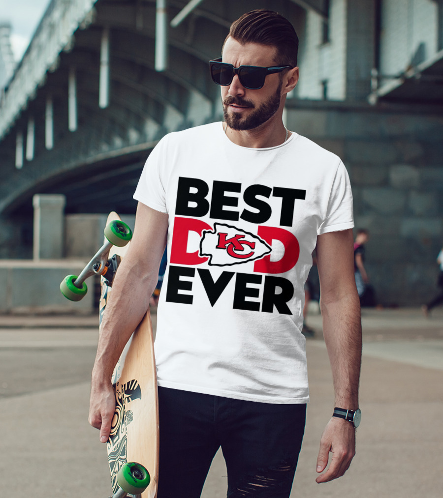 Best Dad Ever Kansas City Chiefs NFL Fan T-Shirt