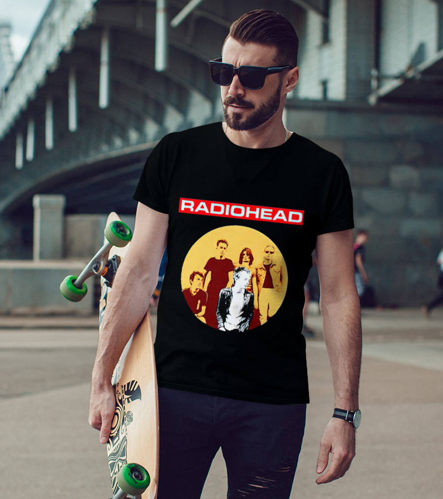 RADIOHEAD Band Members Vintage Circle T-Shirt