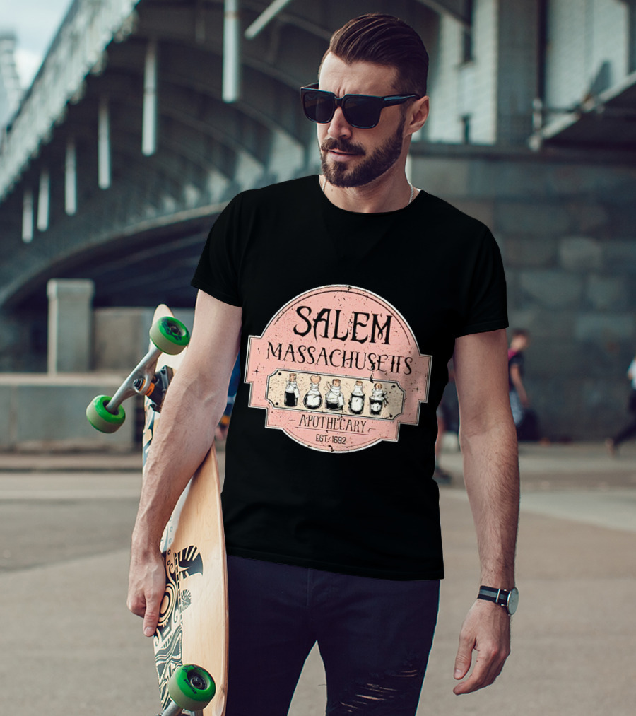 Salem Massachusetts Apothecary Est. 1692 Halloween T-Shirt