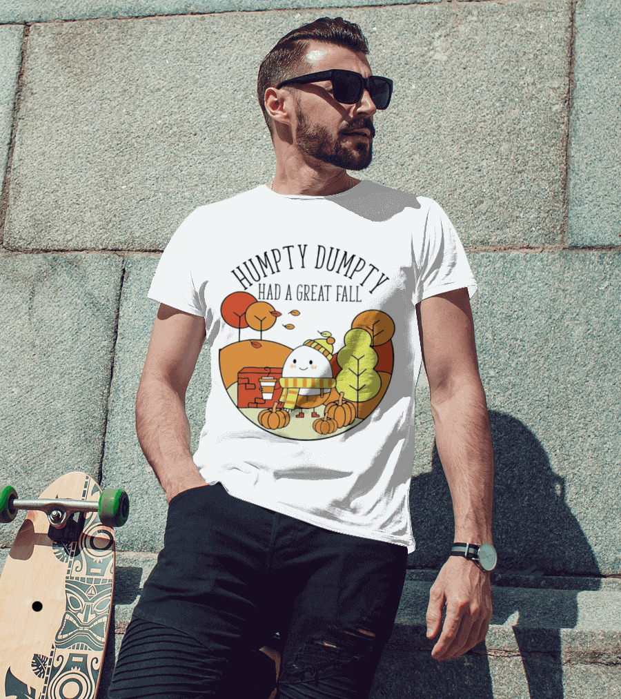 Humpty Dumpty Had A Great Fall Autumn Leaves Pumpkin Scarf Cafe Scene T-Shirt