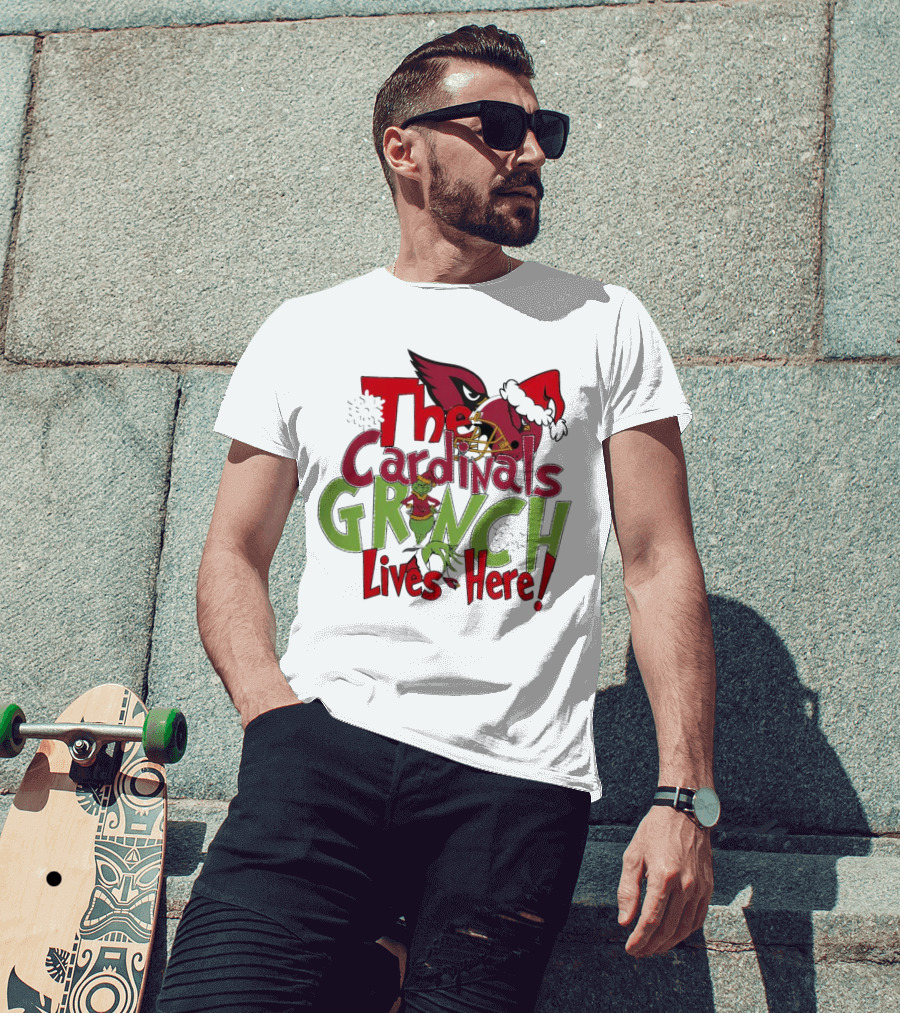 The Cardinals Grinch Lives Here Christmas Arizona T-Shirt