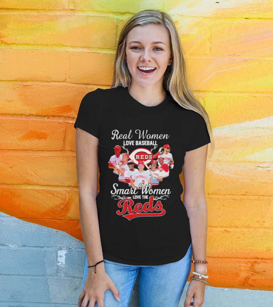 Real Women Love Baseball Cincinnati Reds Smart Women Love The Reds T-Shirt