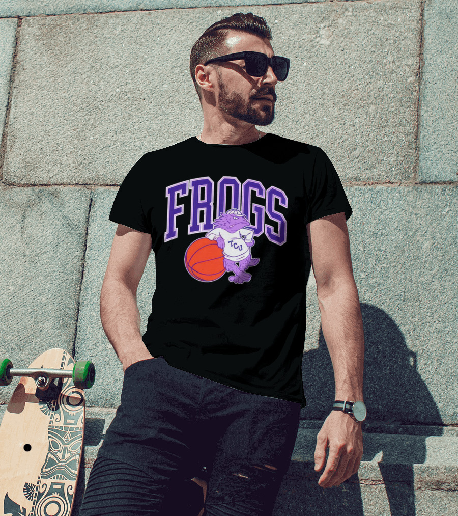 TCU Frogs Basketball Mascot With Purple Horned Frog And Ball T-Shirt