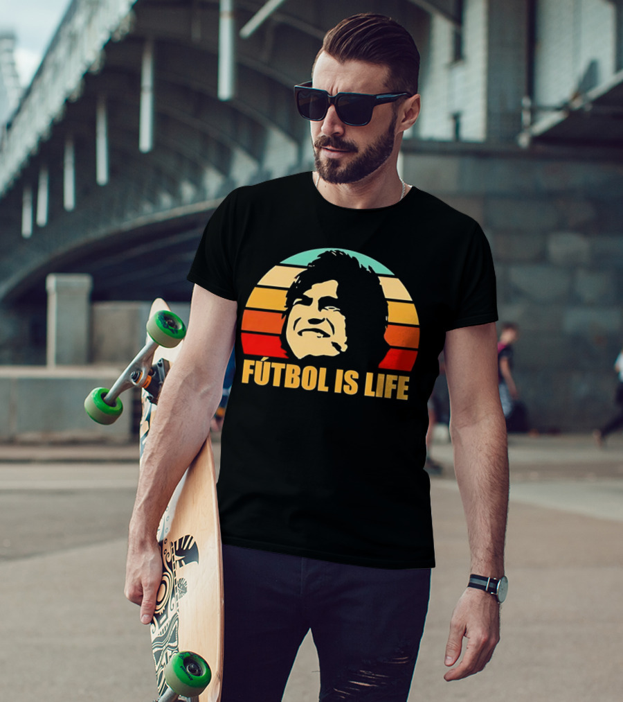 Fútbol Is Life Vintage Retro Sunset T-Shirt