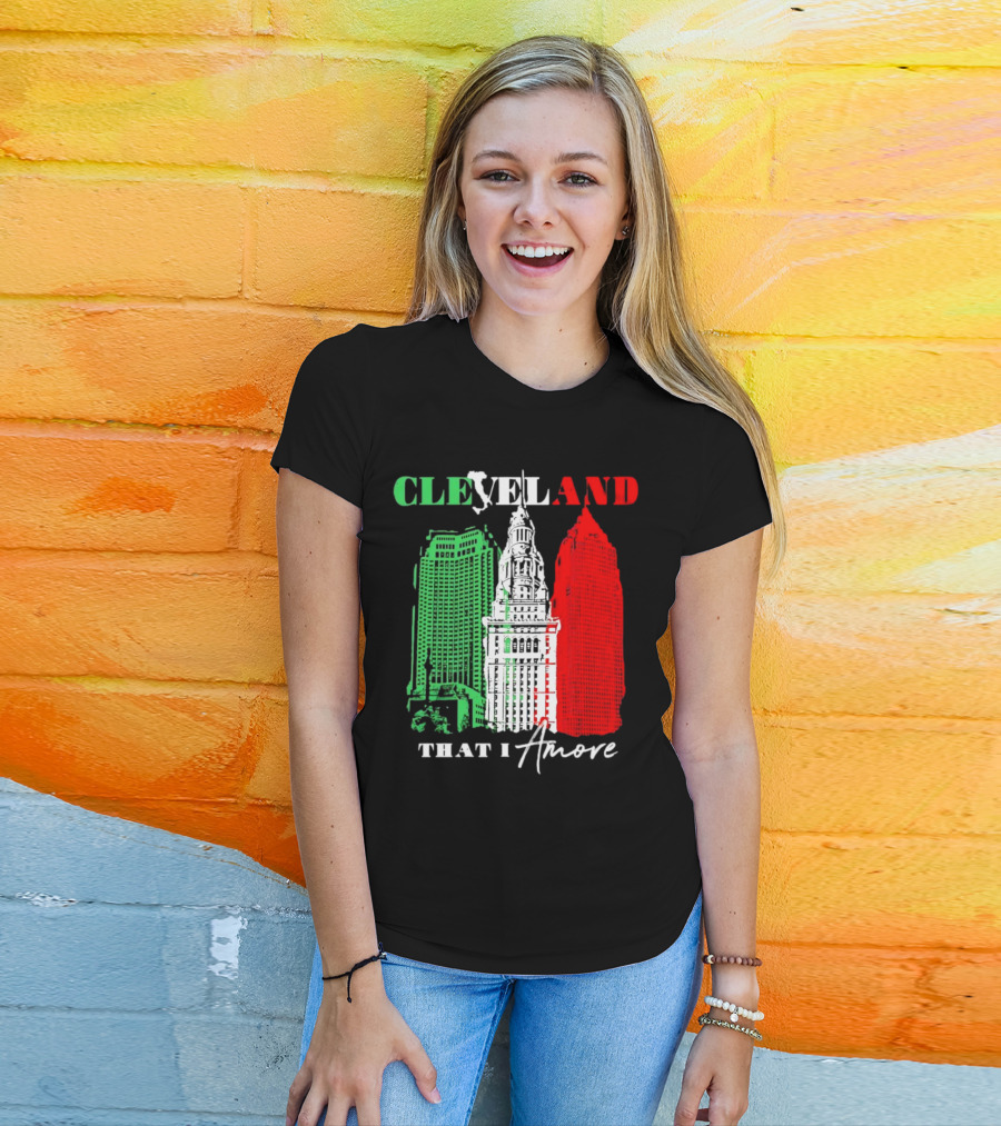 Cleveland That I Amore Italy Flag Skyline T-Shirt