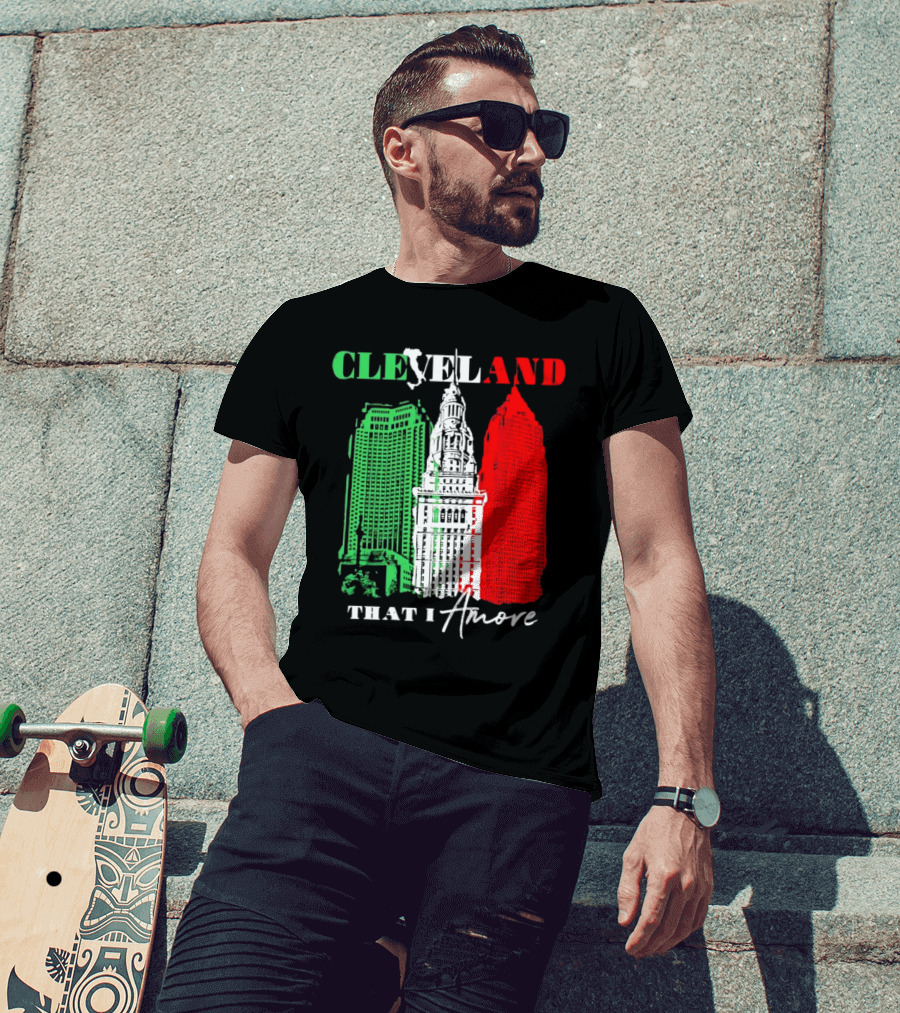 Cleveland That I Amore Italy Flag Skyline T-Shirt