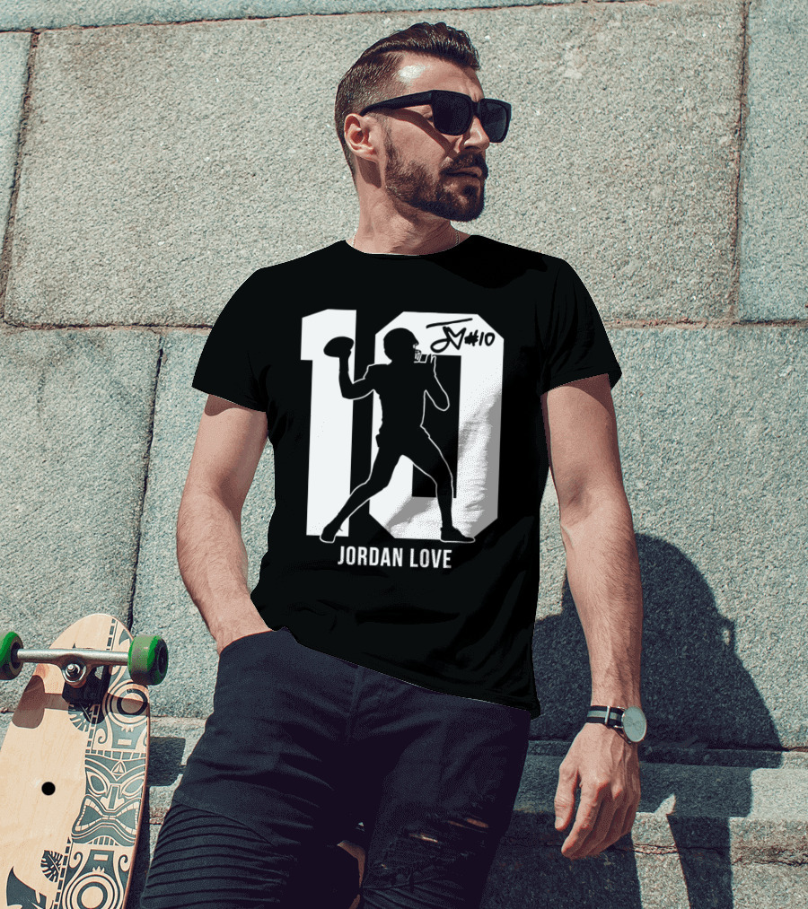 Jordan Love Green Bay Packers Number 10 Silhouette Signature T-Shirt