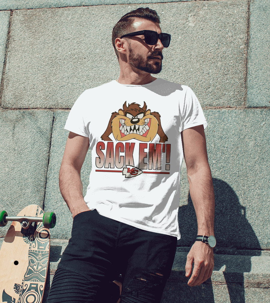 Looney Tunes Taz Kansas City Chiefs Sack 'Em KC T-Shirt