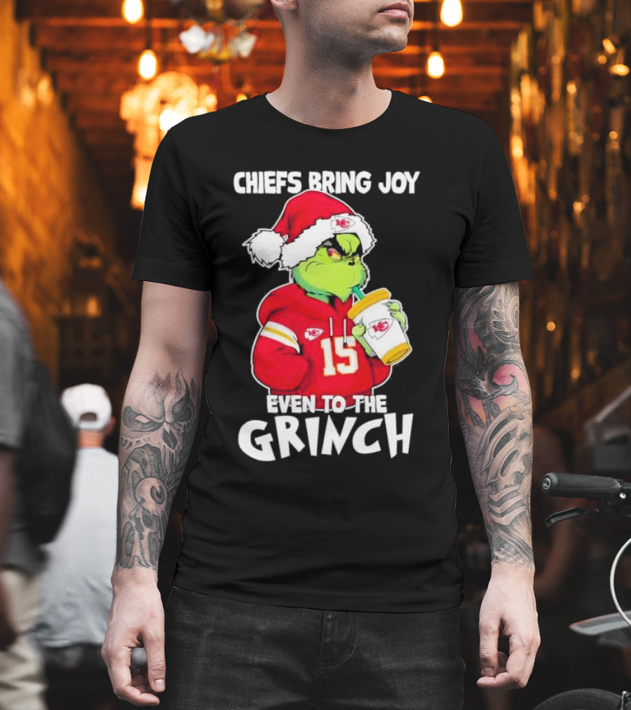 Chiefs Bring Joy Even To The Grinch T-Shirt