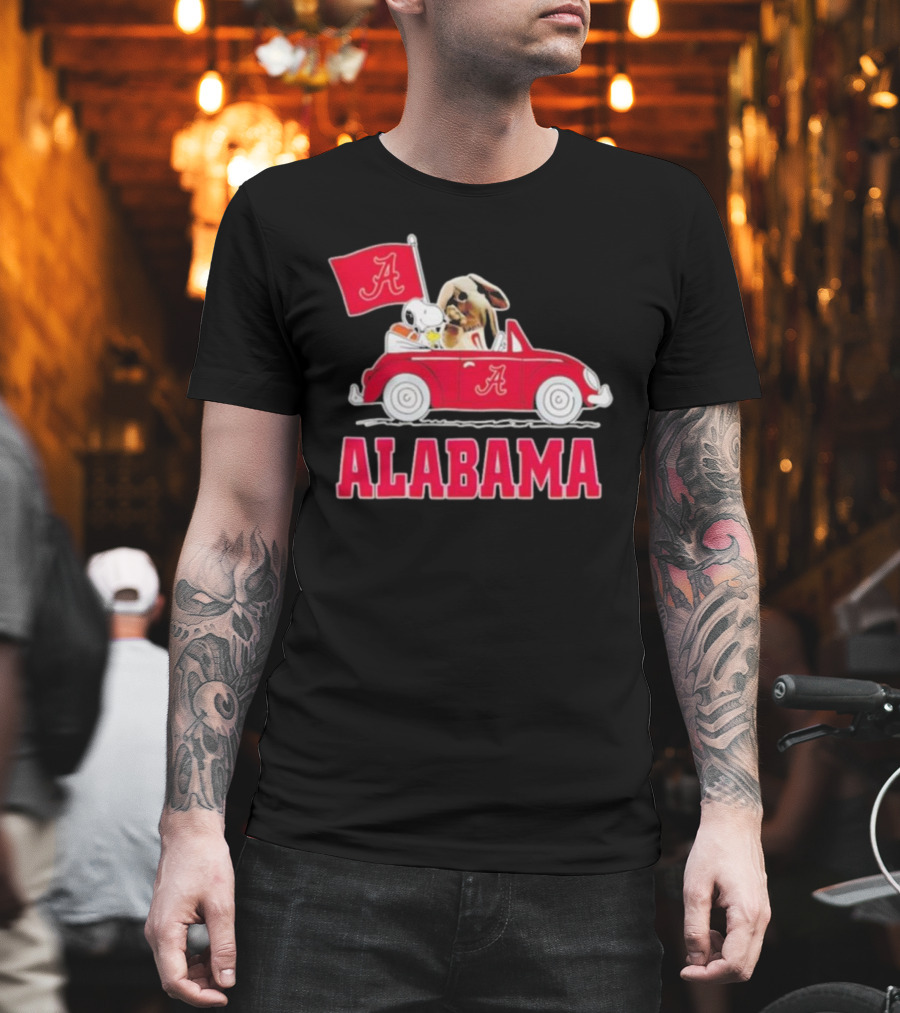 Snoopy And Big Al Driving Red Car With Alabama Flag Crimson Tide T-Shirt