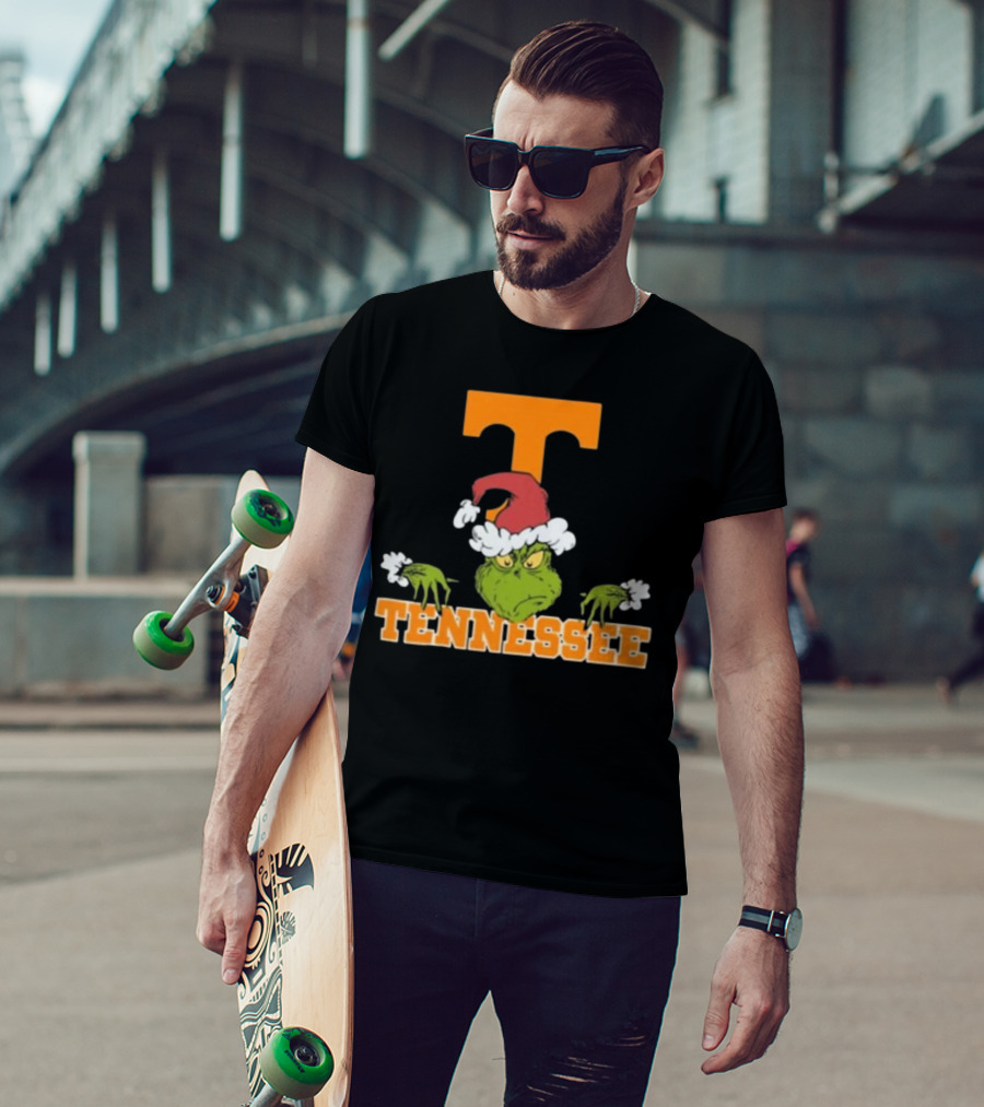 Tennessee Volunteers Grinch Christmas NCAA Football T-Shirt