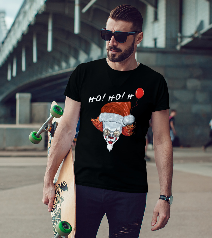 HO HO HO Novel Killer Clown Santa With Red Balloon T-Shirt