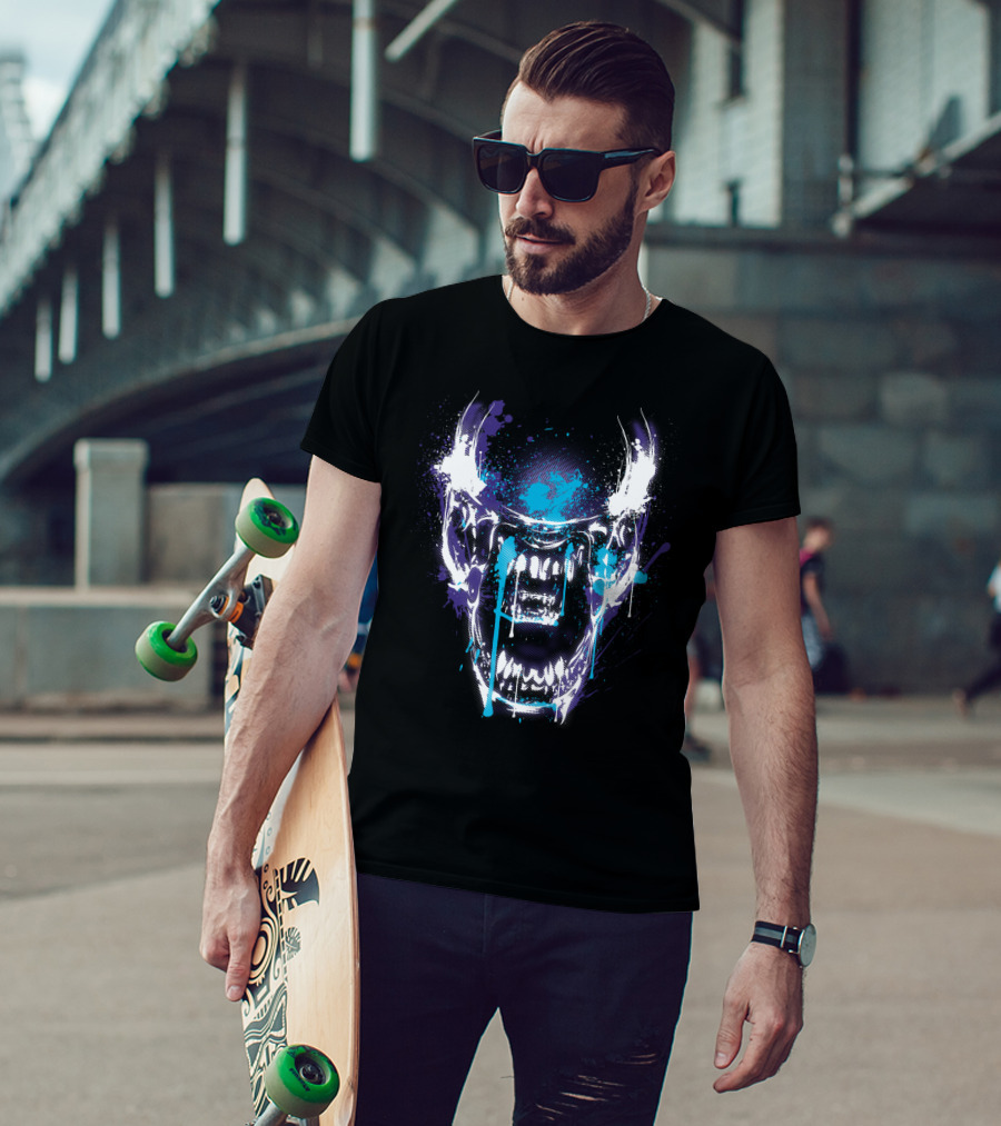 Close Encounter Monster Face Paint Splatter T-Shirt