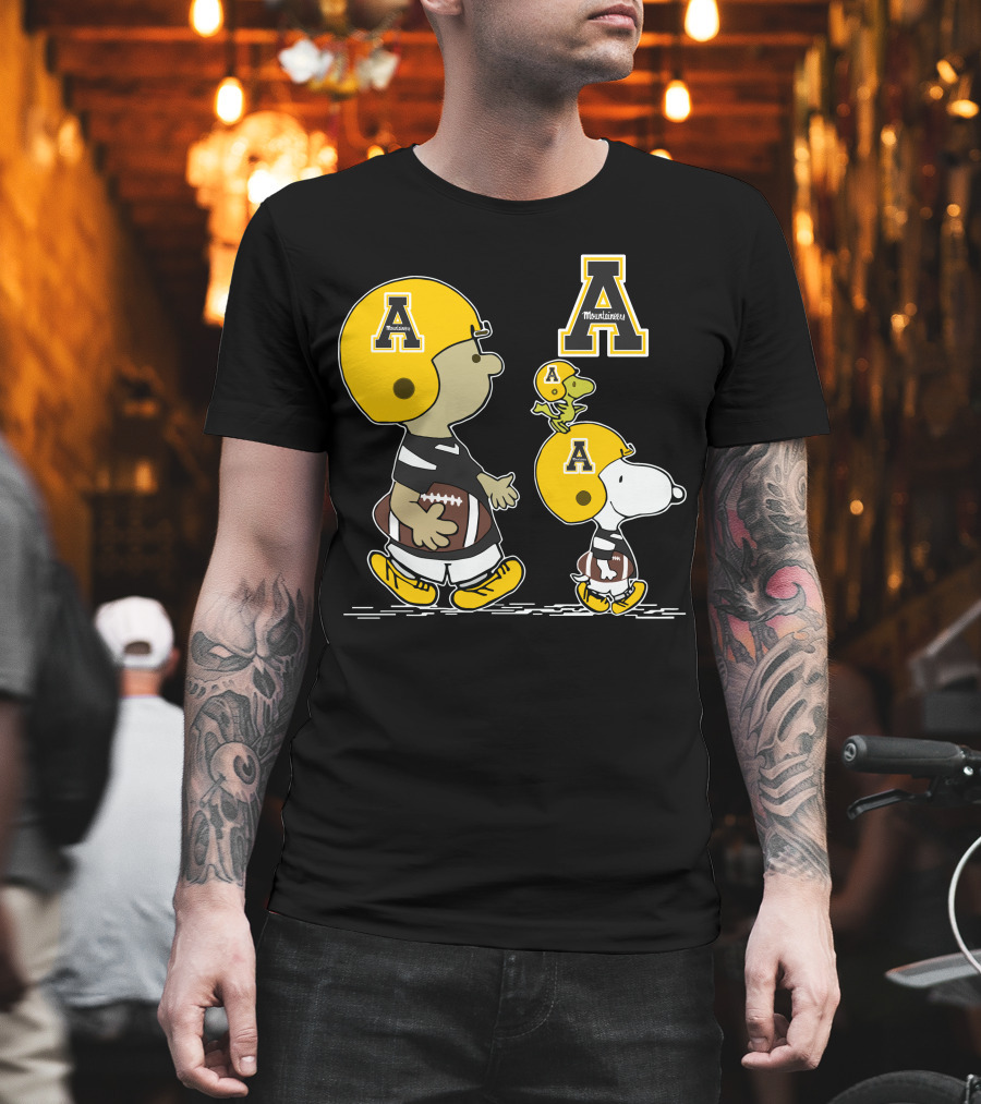 Appalachian State Mountaineers Snoopy And Woodstock Football Helmet T-Shirt