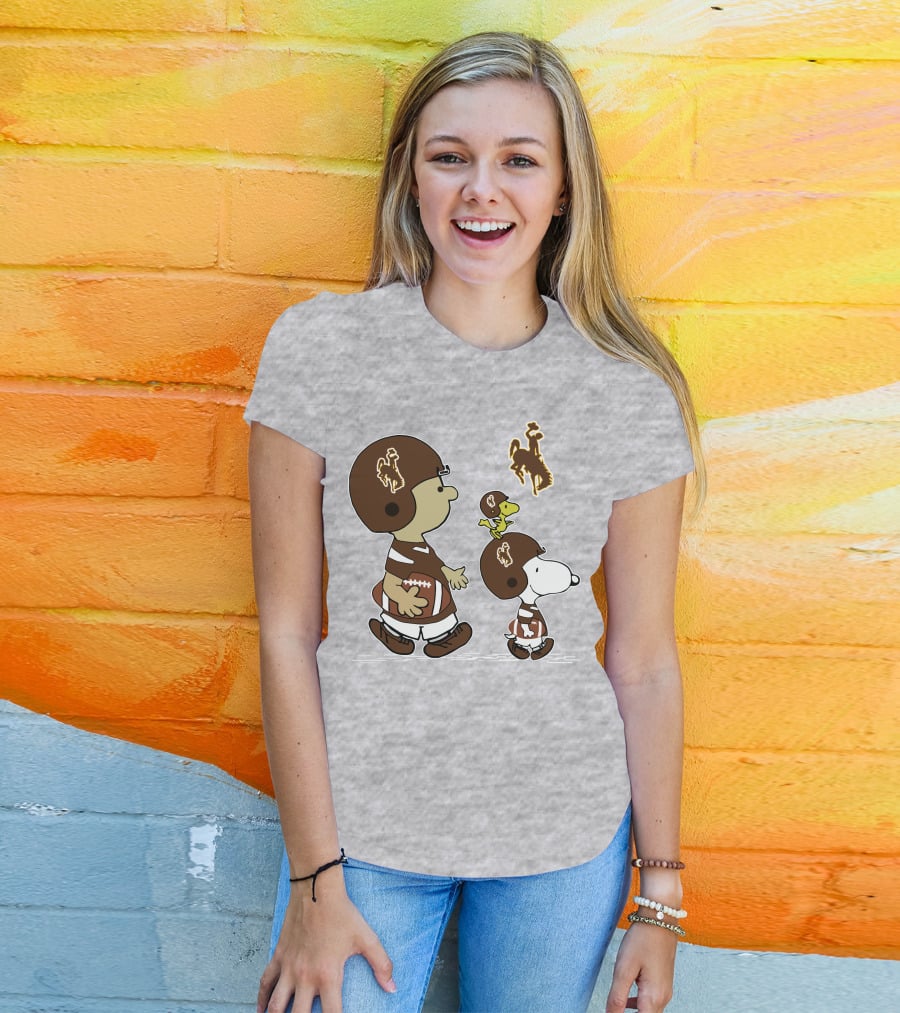 Wyoming Cowboys Peanuts Characters Football T-Shirt