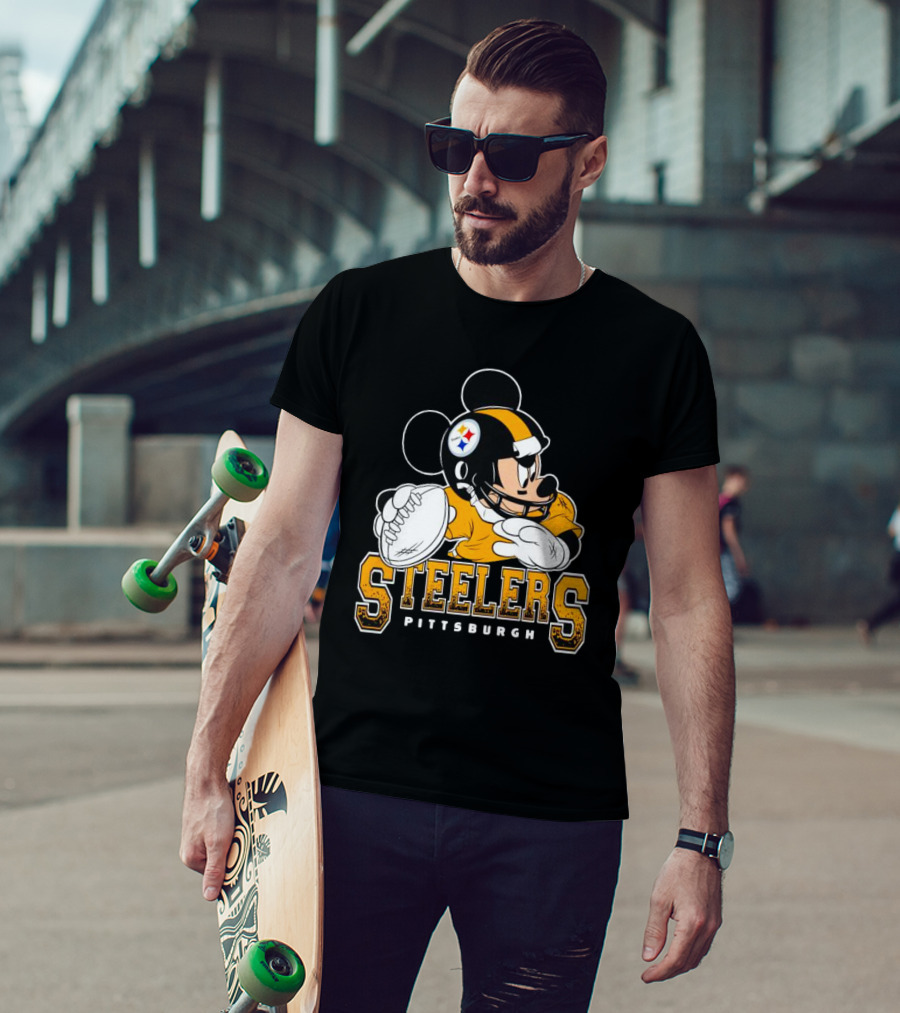 Pittsburgh Steelers Mickey Mouse NFL Football Quarterback T-Shirt
