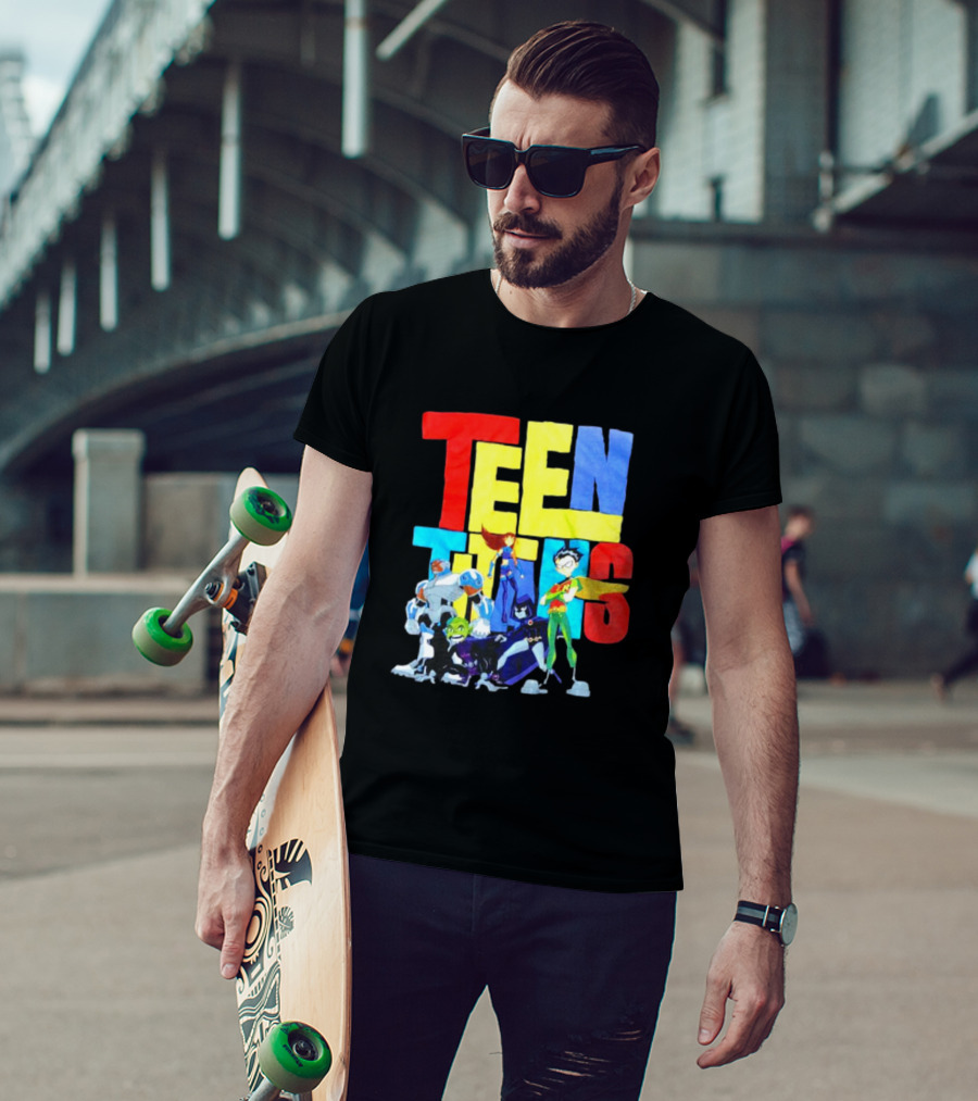 Teen Titans Cartoon Characters Group Pose T-Shirt