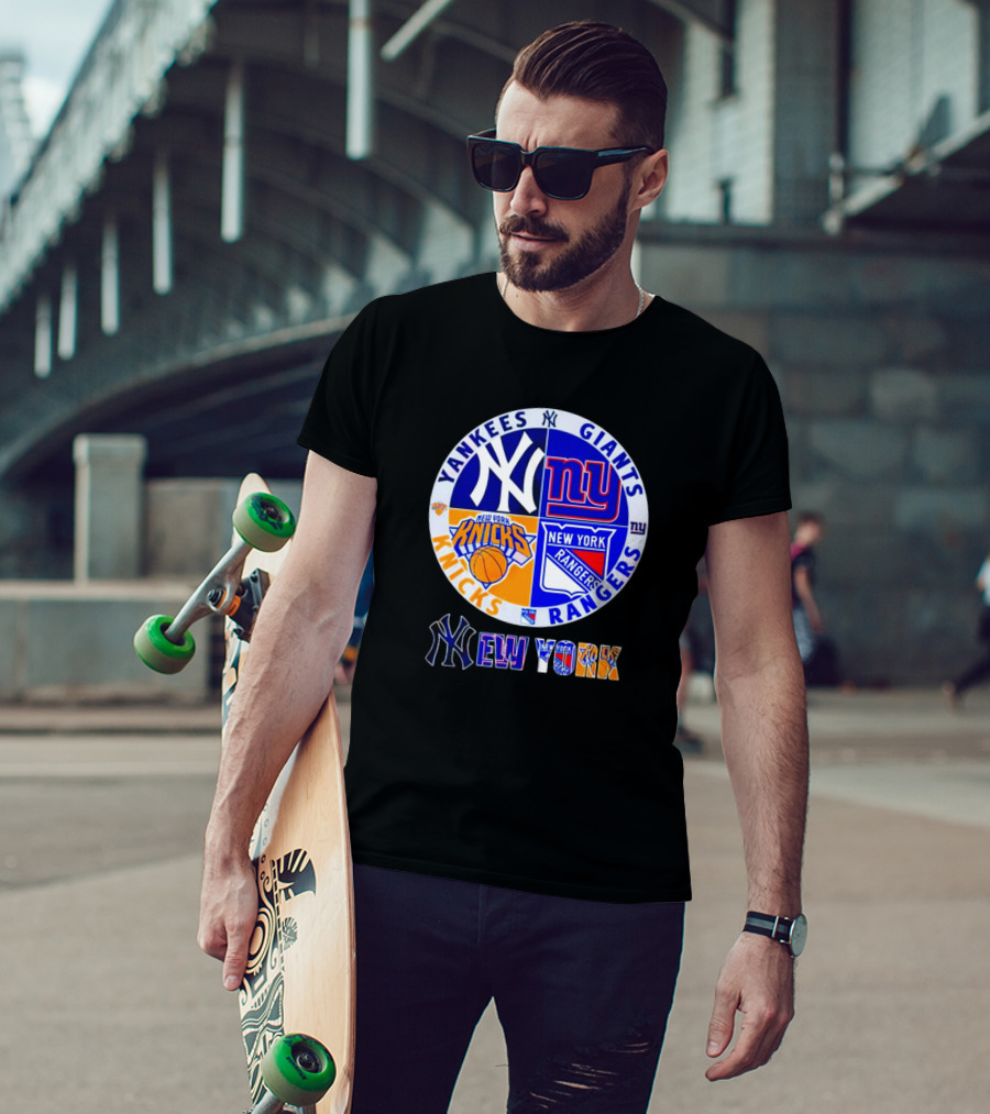 Yankees Giants Knicks Rangers New York T-Shirt