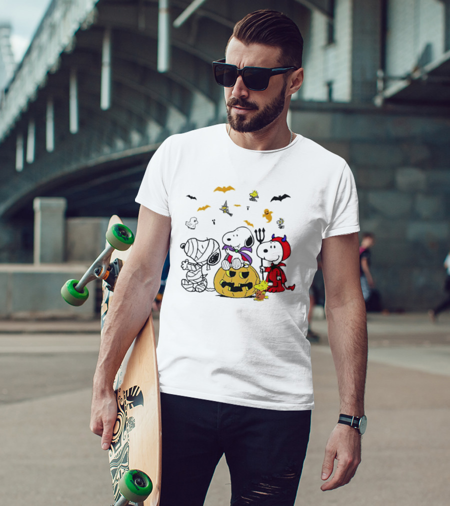 Halloween Snoopy Trick Or Treat With Pumpkin And Ghosts T-Shirt