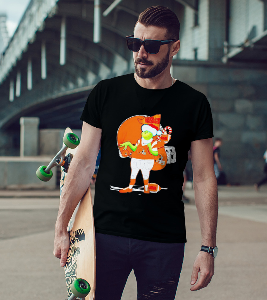 Cleveland Browns Christmas Santa Grinch Football T-Shirt