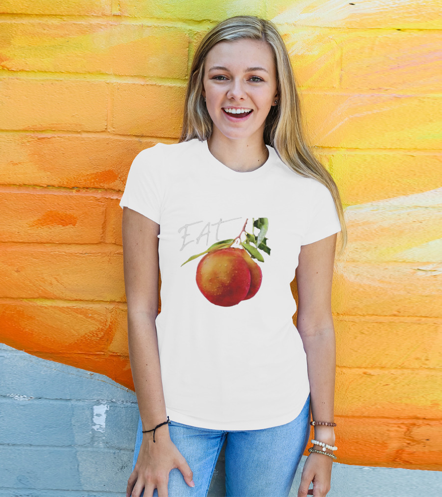 EAT Juicy Peaches With Dewy Leaves T-Shirt
