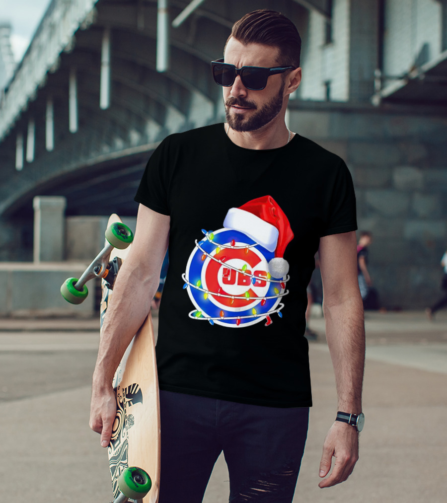 Chicago Cubs Festive Christmas Lights With Santa Hat T-Shirt