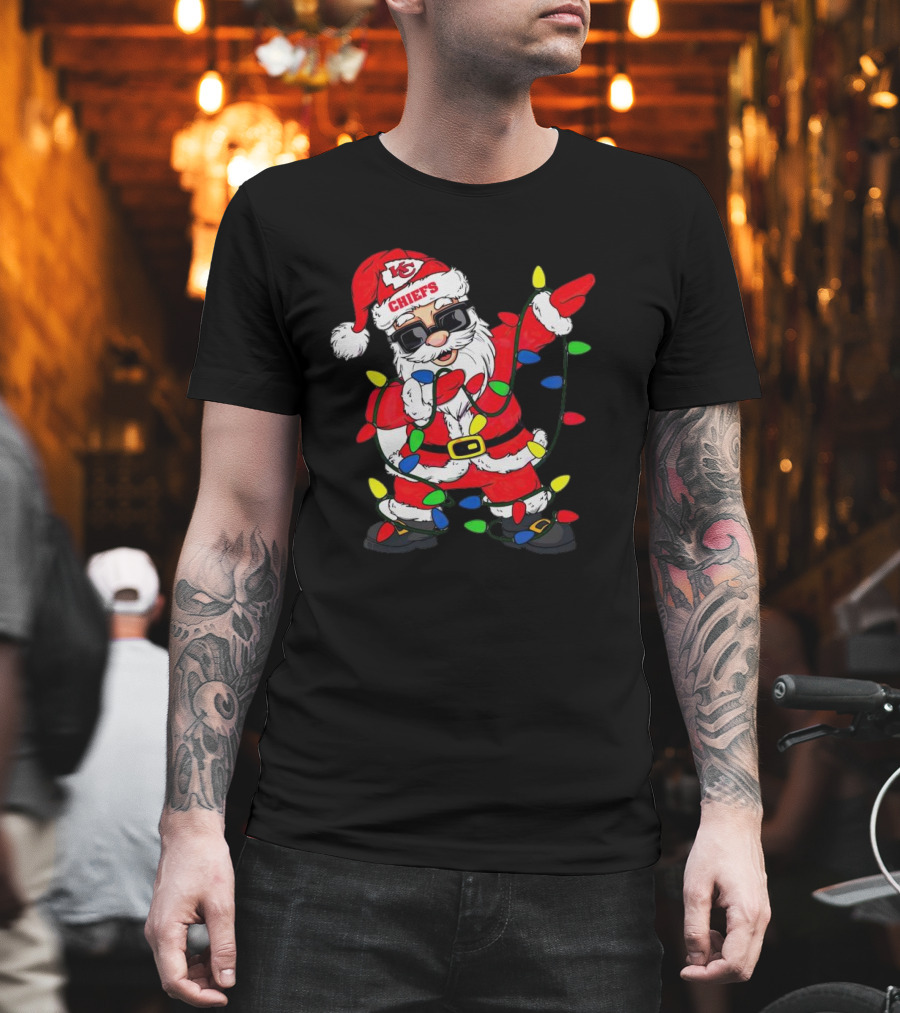 Santa Dabbing Kansas City Chiefs Christmas Lights T-Shirt