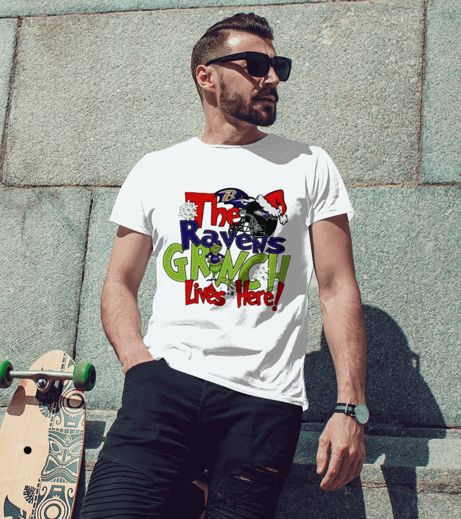 The Ravens Grinch Lives Here Christmas Ravens Logo Santa Hat T-Shirt