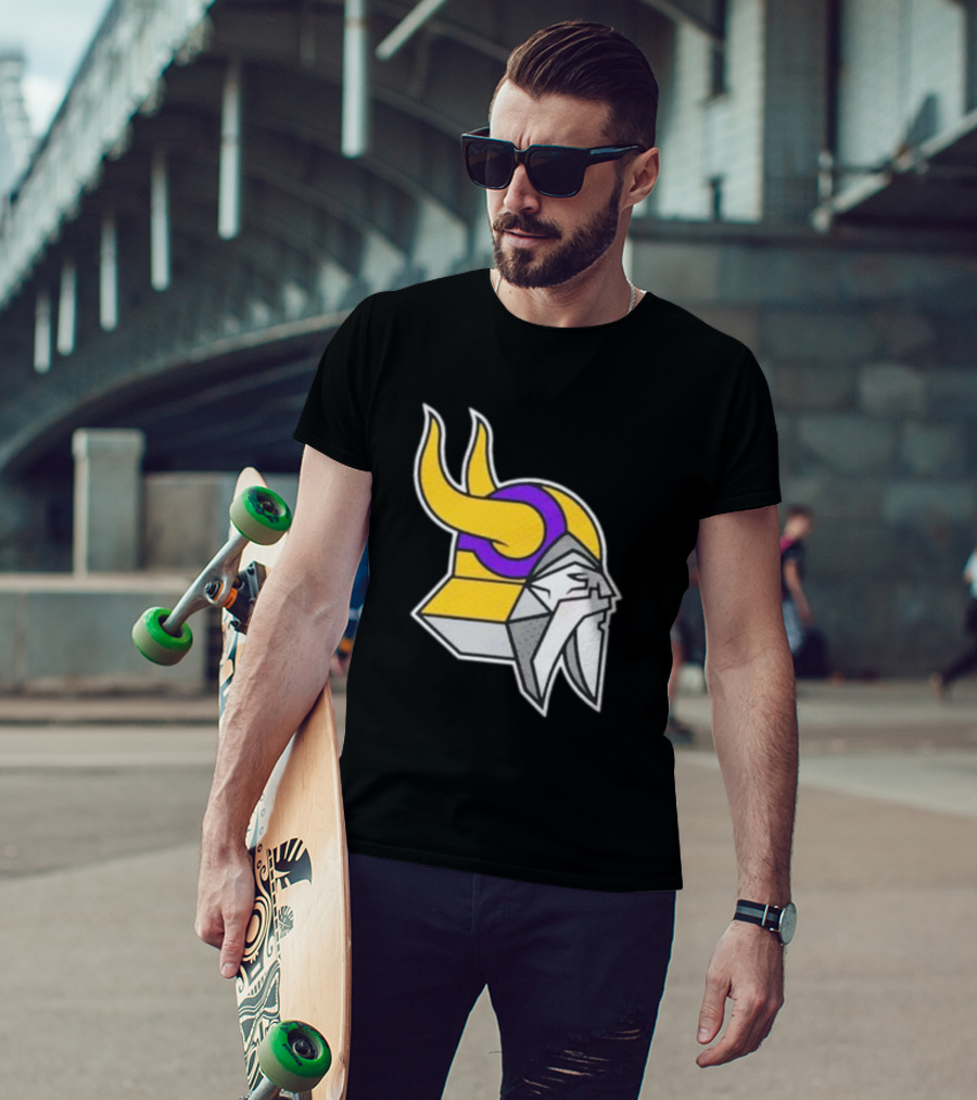 Minnesota Vikings The Chaos Bringers Viking Head T-Shirt