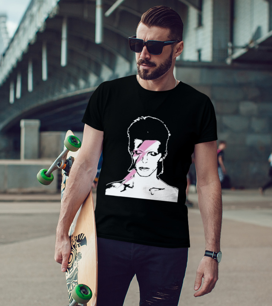 Ziggy Stardust Pink Lightning Bolt Iconic Tribute Carrie Bradshaw Connection T-Shirt