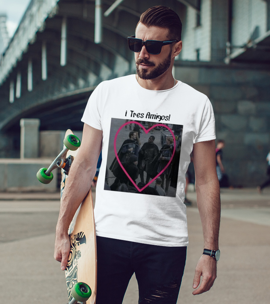 Martyn Reyne I Tres Amigos Aegon’s Friends Heart Scene T-Shirt