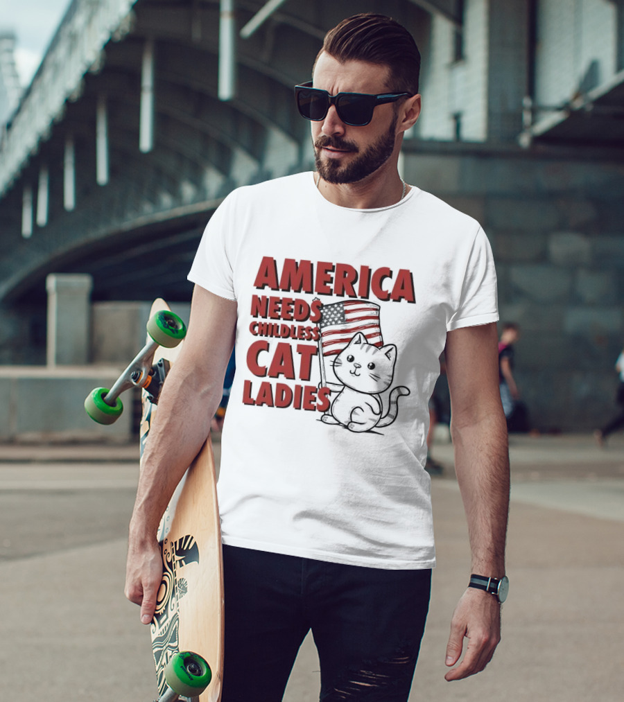 America Needs Childless Cat Ladies Cat With American Flag T-Shirt