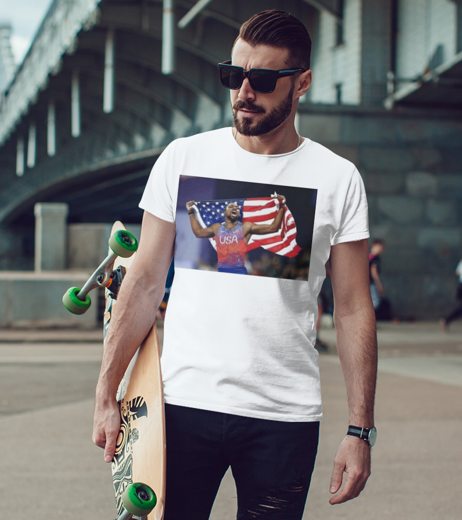 USA Track Champion Noah Lyles Celebrates 100M Victory Paris Olympics T-Shirt